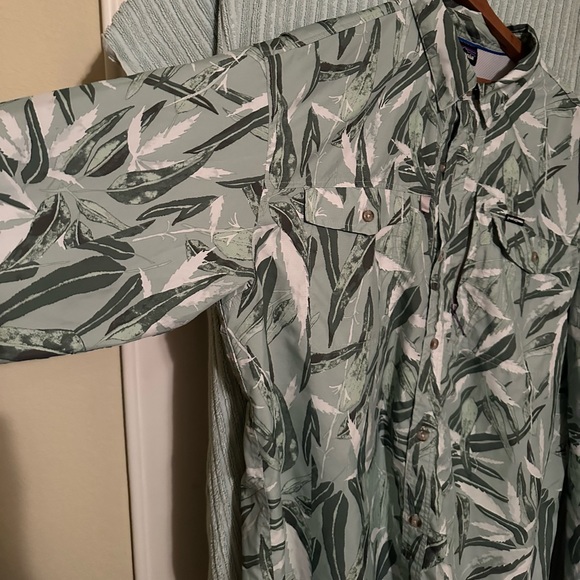 Patagonia mens xl Fishing shirt - Picture 5 of 12